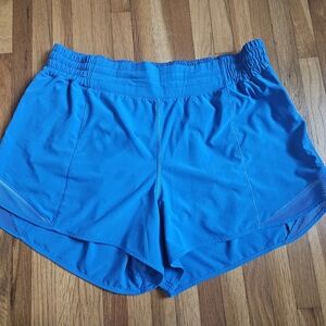 LuluLemon Hotty Hot High-Rise Lined Short 4"